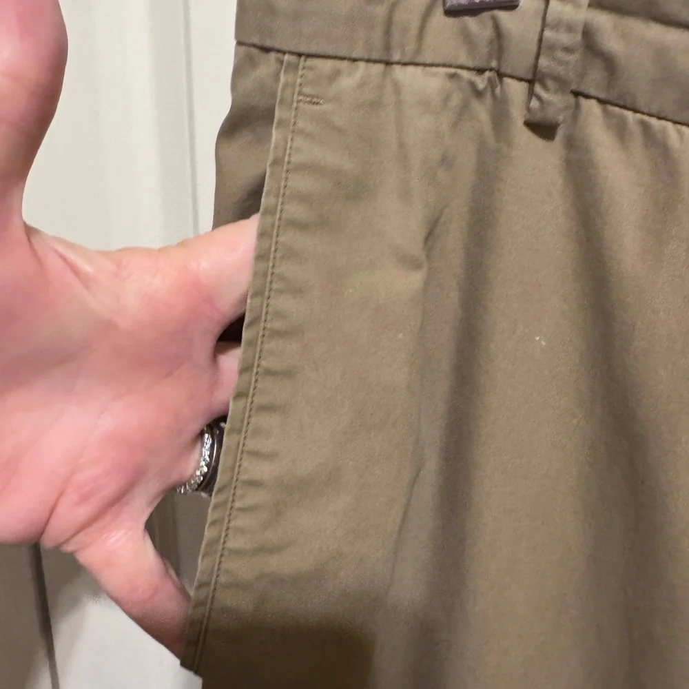 Banana Republic Men’s Khaki Chino Pants Straight Fit Flat Front Sz 34/30